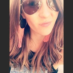 Meet your Posher, Courtney